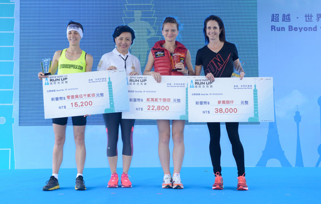 Taipei women's podium, VWC leader Cristina Bonacina, 3rd, far right winner Susy Walsham, centre Dominika Wiszniewska