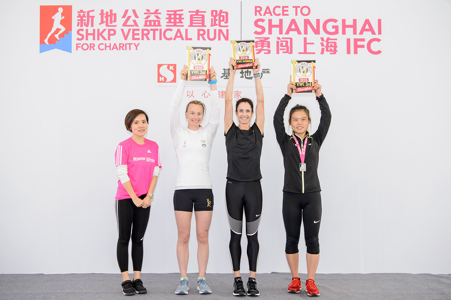 McNamara, Walsham, Gao on the recent Shanghai podium. ©Sporting Republic 