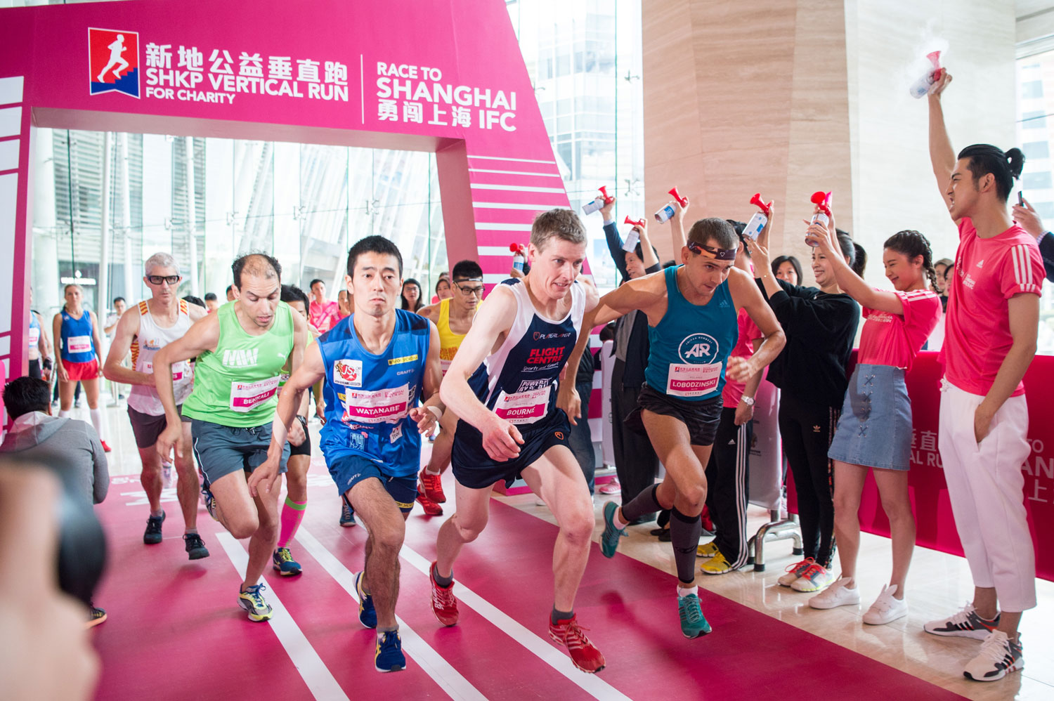 Men's start, SHKP Vertical Run for Charity: Race to Shanghai IFC. ©Sporting Republic 